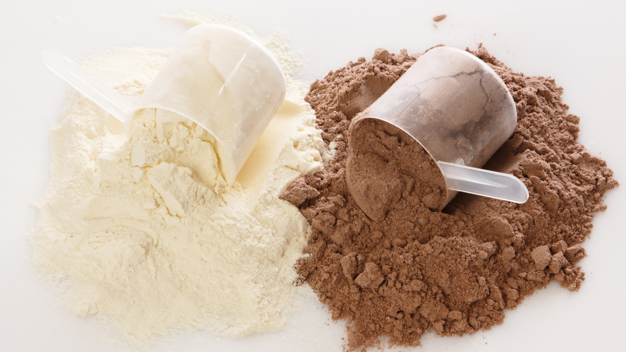 whey-protein-ajuda-no-ganho-de-massa-muscular
